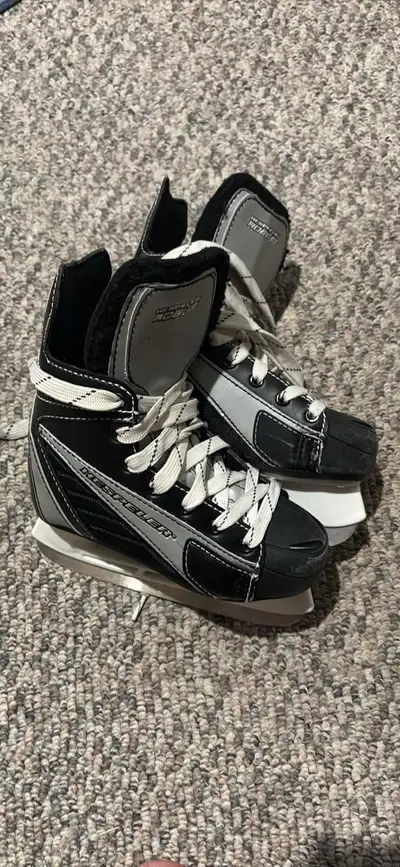 Hespeler Youth Size 13 Hockey Skates, View more