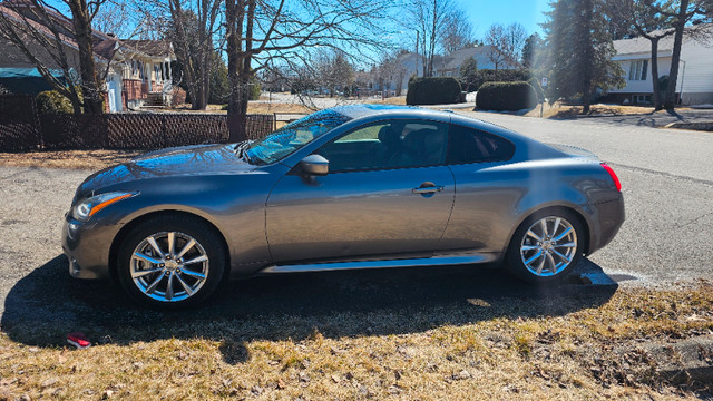 Infinity G37X 2012 a vendre dans Autos et camions  à Shawinigan - Image 2