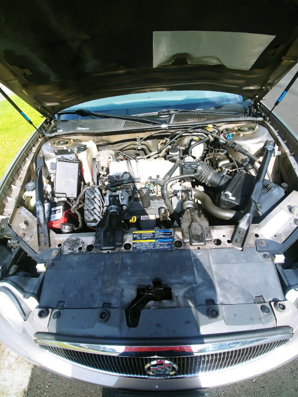 2006 Buick Allure CXL 3.8L  For Sale in Cars & Trucks in Sarnia - Image 2