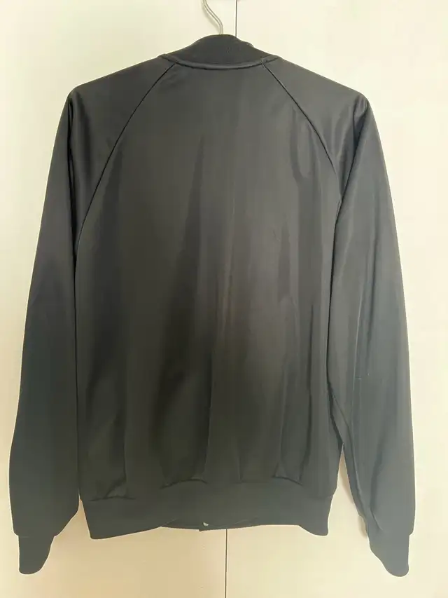 Toronto Raptors jacket L in Men's in City of Toronto - Image 6