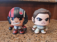 Star Wars toys - Rey and Finn