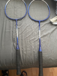 2 badminton light weight racket
