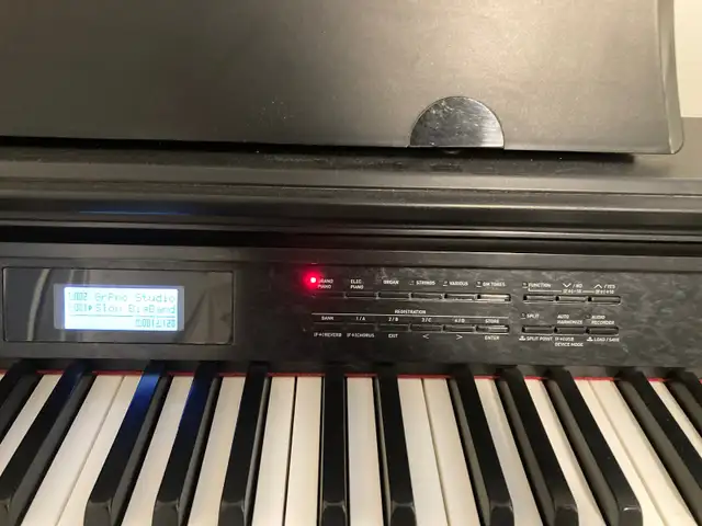 Casio Digital Piano PX780 Privia in Pianos & Keyboards in Edmonton - Image 6