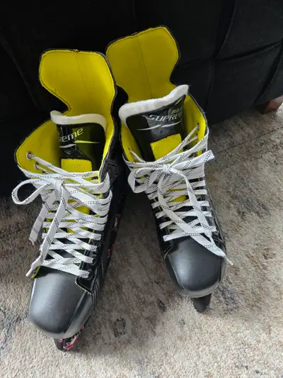 Bauer S25 Men's Ice Skates size 11R, View more