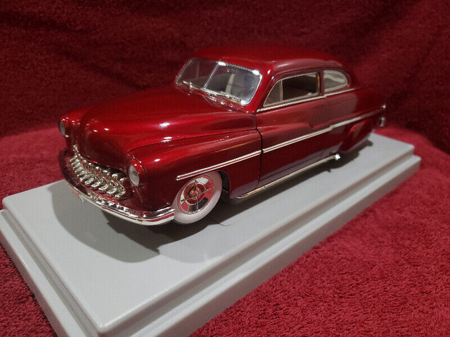 Ertl American Muscle ‘49 Mercury Lead Sled Candy Apple Red in Toys & Games in Sarnia