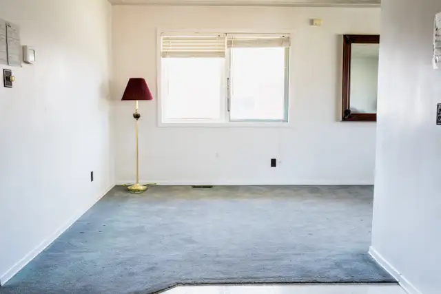 $680 7 Rooms Student rental housing near University of waterloo in Long Term Rentals in Kitchener / Waterloo - Image 10