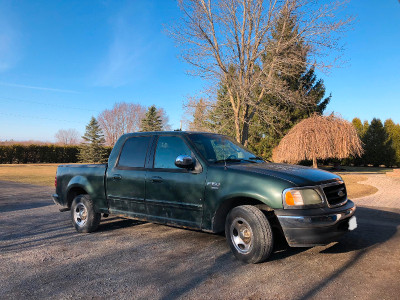 2002 Ford F150 XLT crew cab pickup truck for sale