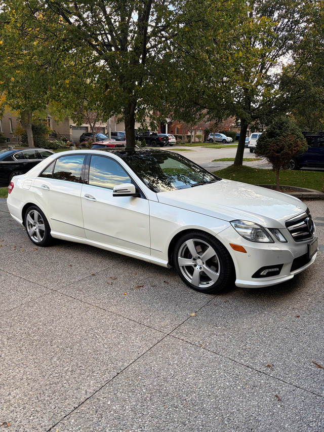 2011 Mercedes-Benz E350 4MATIC  in Cars & Trucks in Oakville / Halton Region