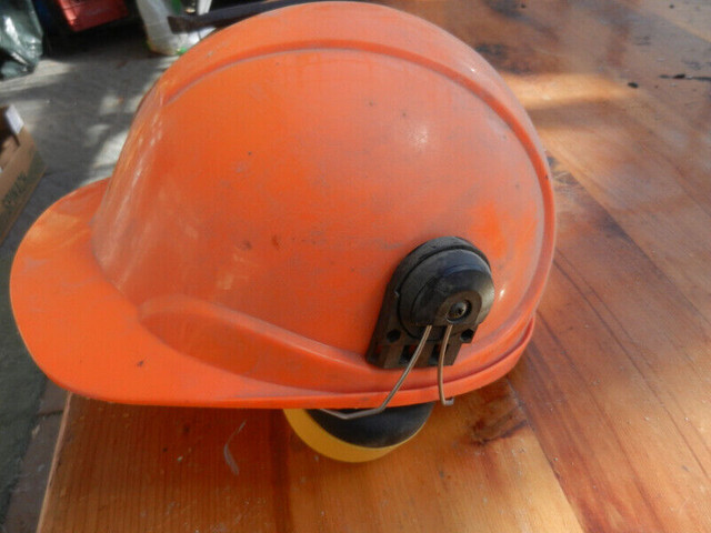 new safety helmet and ear protection in Other in Prince Albert - Image 3