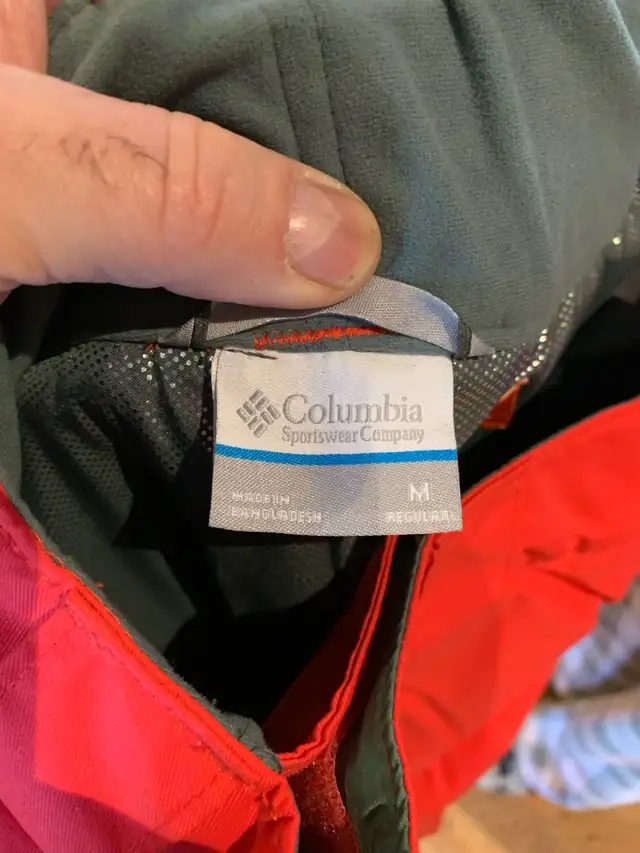 Columbia Women Winter jacket and pants in Women's - Tops & Outerwear in Calgary - Image 6