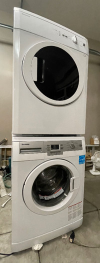 Blomberg compact size 24" washer dryer laundry stackable set.