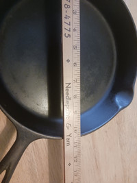 1920 or 1930 t.e. eaton castiron frying pan