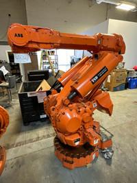 ABB IRB6400R/2.5-200 M2000 6-Axis Industrial Robot Arm