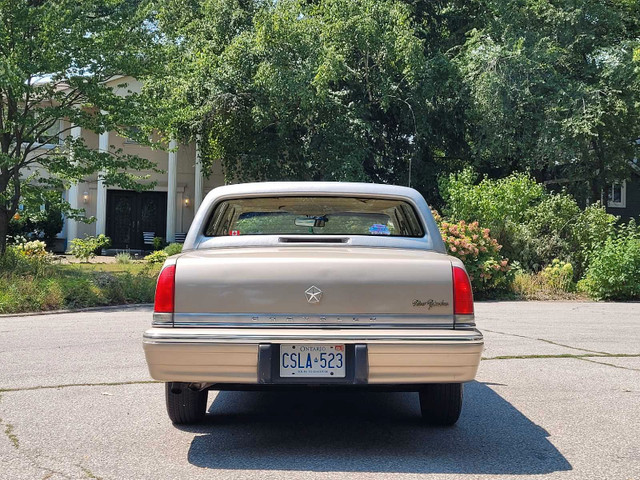 1992 Chrysler New Yorker Salon in Classic Cars in Oakville / Halton Region - Image 4