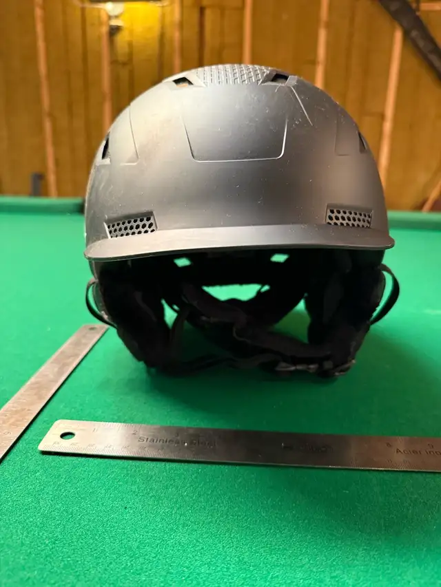 B3 / Capix Edge MIPS Helmet - Size M in Ski in Strathcona County - Image 5