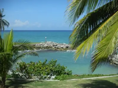 Comfortable Seaside Home Away from Home!, View more