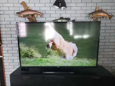 TV 60" Samsung, View more