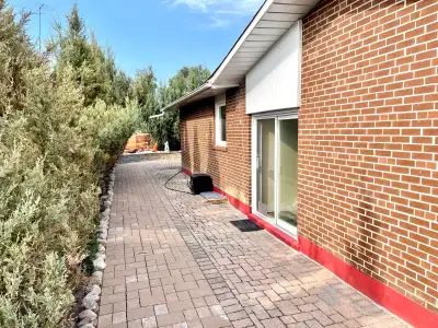 Call to book a viewing (289)-230-4420 Bright and clean 1-bedroom basement apartment available for re...