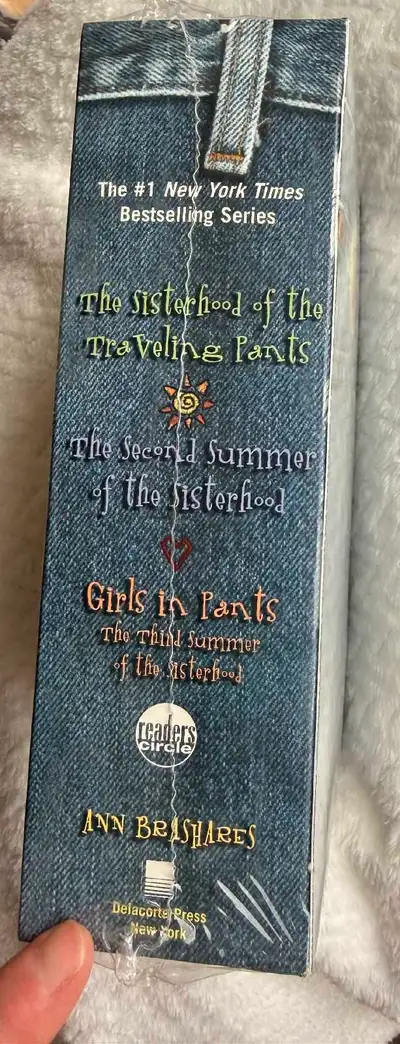 Sisterhood of the Traveling Pants Box Set, View more