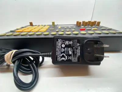 Elektron Analog Rytm MK I Drum Machine, View more