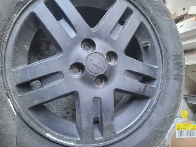 Dunlop Winter Tires on Rims - 195/60r15 in Tires & Rims in Oshawa / Durham Region - Image 4