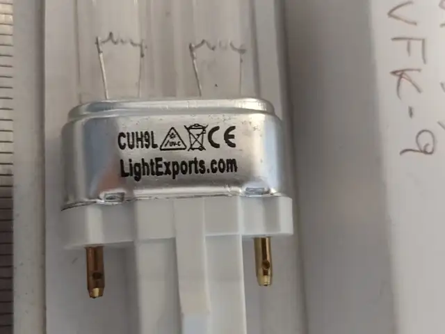 Ampoule CUH9L 9W UV-C Gulot G23 lamp for Aquarium water pump in Other in Laval / North Shore - Image 3