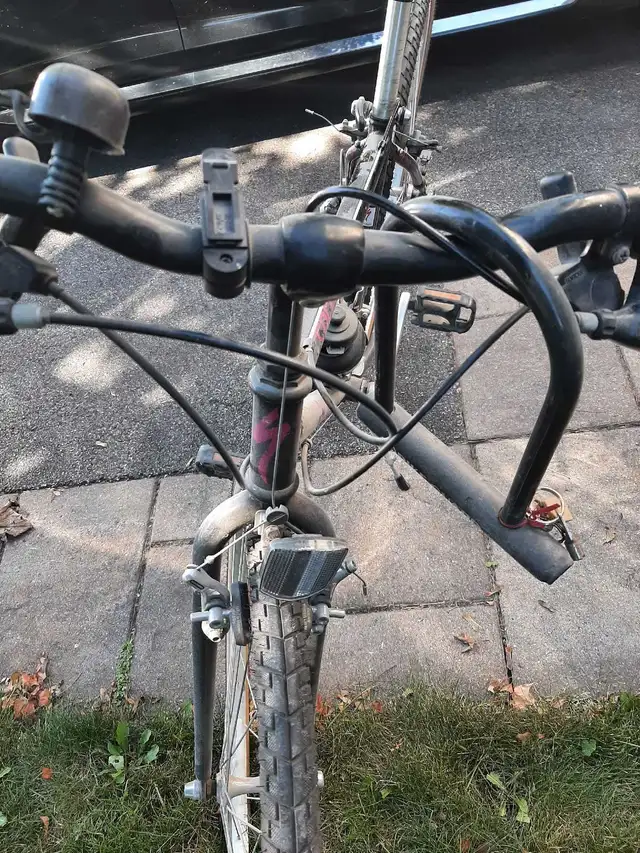 Bicycle, Specialized, Cross Roads in Other in Ottawa - Image 6