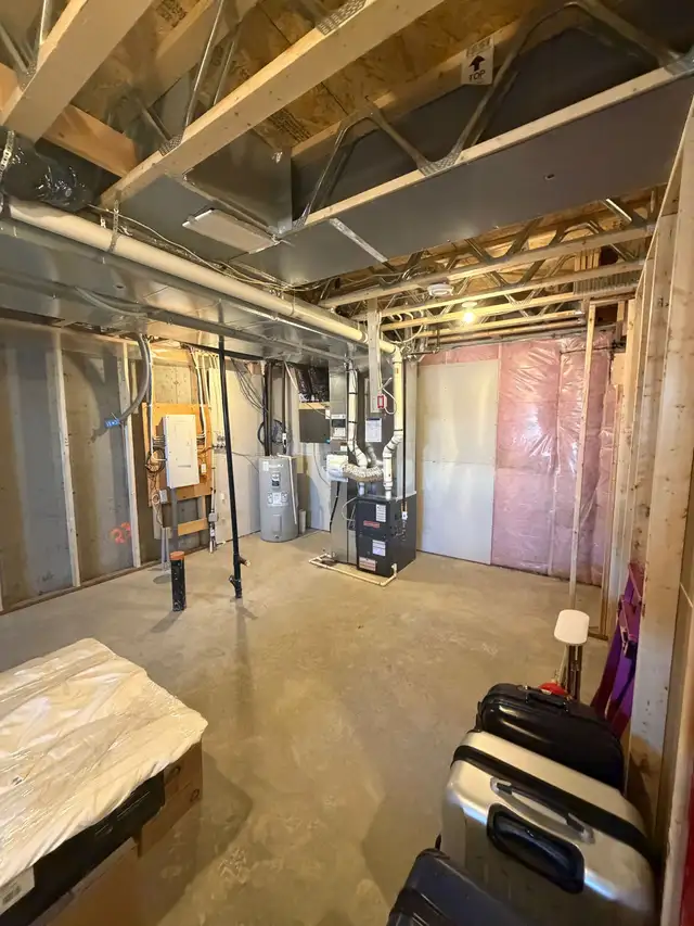 Renovations 464603931654891521
