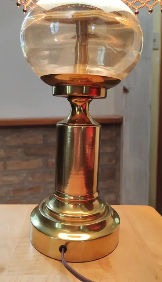 Vintage Brass/Glass Table Lamp in Indoor Lighting & Fans in Barrie - Image 3