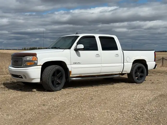 2006 GMC Denali63860078944515121