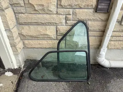 1984 VW Rabbit MK1 original set of passenger windows..