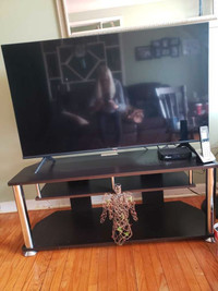 Hisense 65" Smart TV for $400