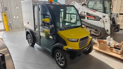 LVtong EV Mini Truck Perfect for warehouse, shop yard and much more. 2 Door Radio 48V 3Kw AC Motor o...