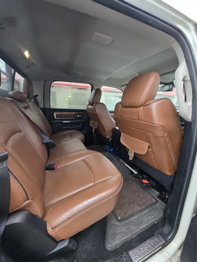 2016 ram 2500 longhorn diesel in Cars & Trucks in Sarnia - Image 7