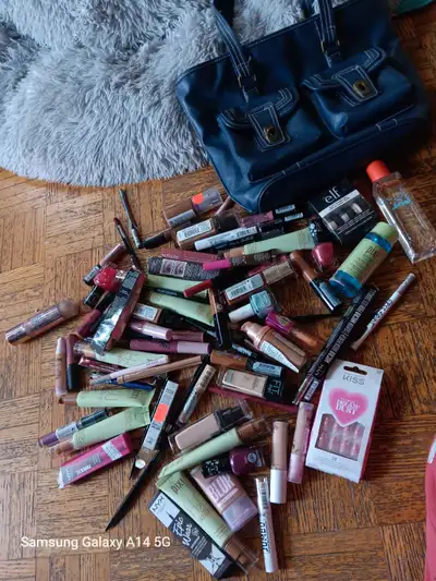 Purse makeup PACKAGR DEAL, View more