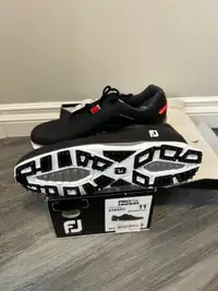 FOOTJOY BRAND NEW Golf Shoes- Size 11 - Black