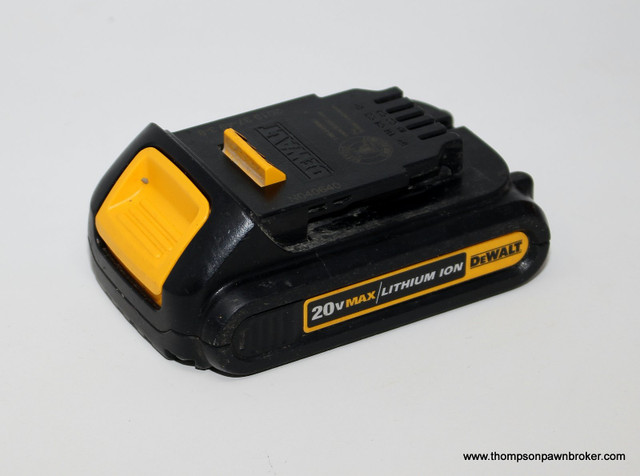 20V BATTERY DEWALT (1.3A, 2.0A) in Other in Hamilton