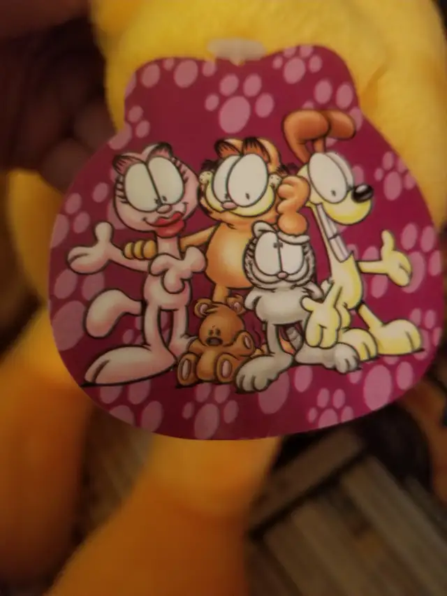 21" Garfield Plush with original tag (Play By Play, Paws) $50 in Toys & Games in Markham / York Region - Image 5