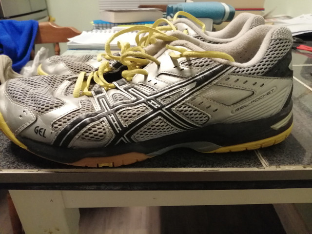 Running shoes,  good condition. AASICS- & SAUCONY in Men's Shoes in Chatham-Kent - Image 2
