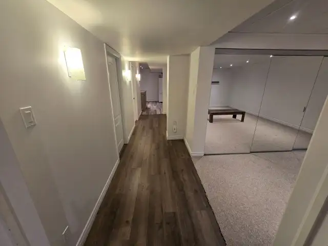 1 BD / 1 BTH Spacious Basement Apartment in Churchill Meadows62864748998659123