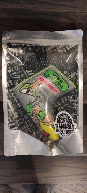 Brand New Sealed - Swag Golf - Sold out Sam Putter Cover (HOT) in Golf in City of Toronto - Image 3