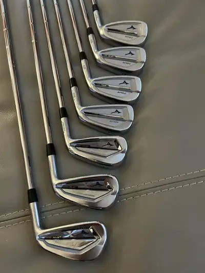 Mizuno JPX 921 tour/forged combo set 4-pw, View more