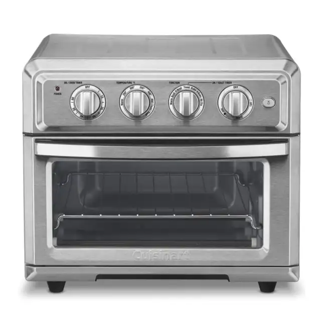 Cuisinart 7-in-1 Air Fryer + Convection Toaster Oven (TOA-60) in Toasters & Toaster Ovens in Markham / York Region - Image 2