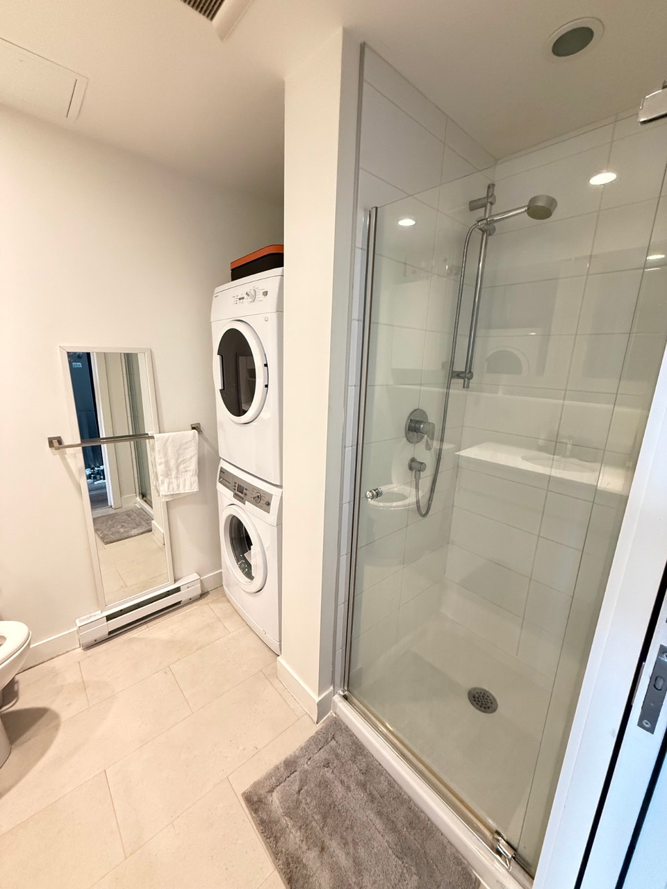 Lease Transfer – Bright Studio 3