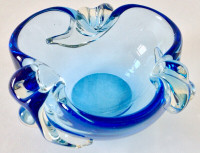 Vintage 1970 Collection Vase en verre soufflé bleu MURANO L