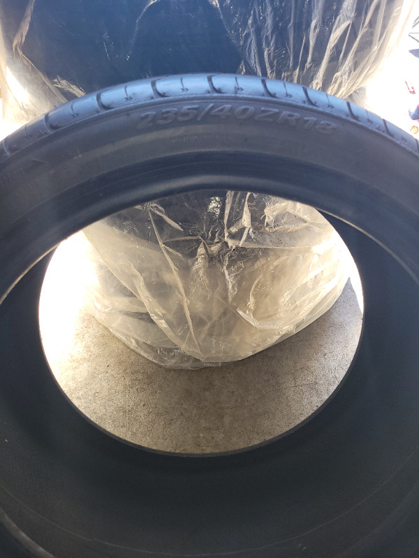 235/40/18 Summer Tires $450 OBO in Tires & Rims in Barrie