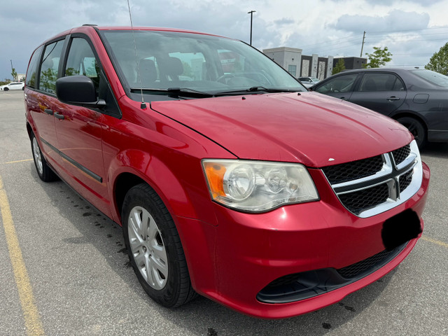 2014 Dodge Grand Caravan StownGo in Cars & Trucks in London