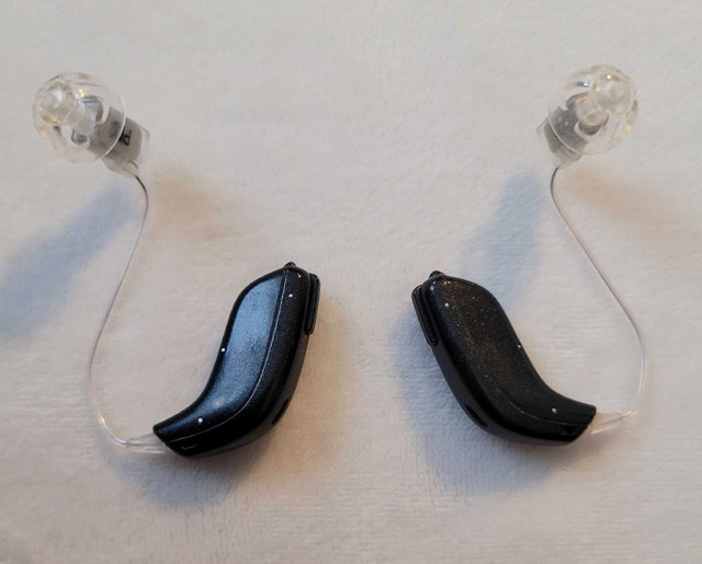 2 Oticon miniRite Bluetooth Hearing Aids in Health & Special Needs in Moose Jaw - Image 2