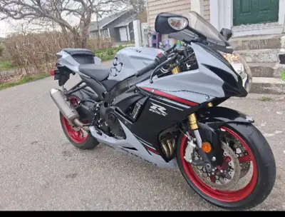 2023 Suzuki GSX-R , 2500 kms. Like new, would appreciate serious inquiries only please. Asking $10,0...