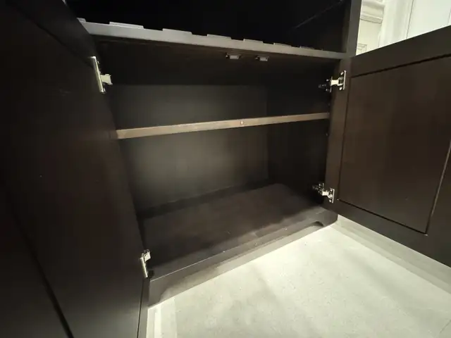 Liquor Cabinet - Custom Solid Maple in Hutches & Display Cabinets in City of Toronto - Image 6